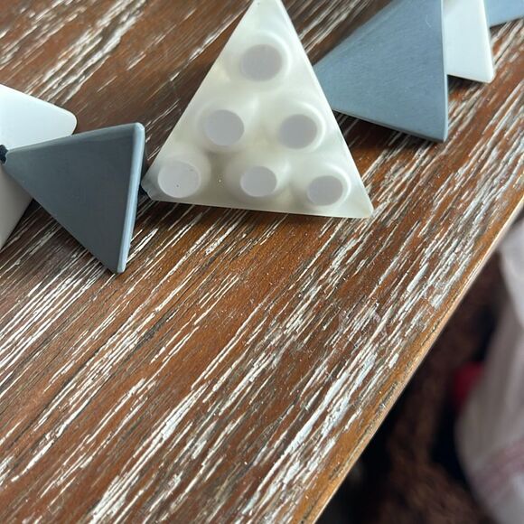 Art gallery necklace. With triangle pieces - Picture 2 of 5